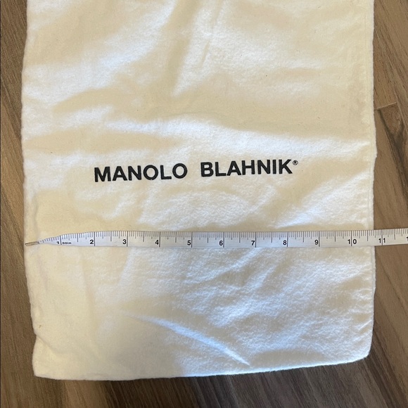 Manolo Blahnik White Drawstring Dust Bag - Picture 4 of 5